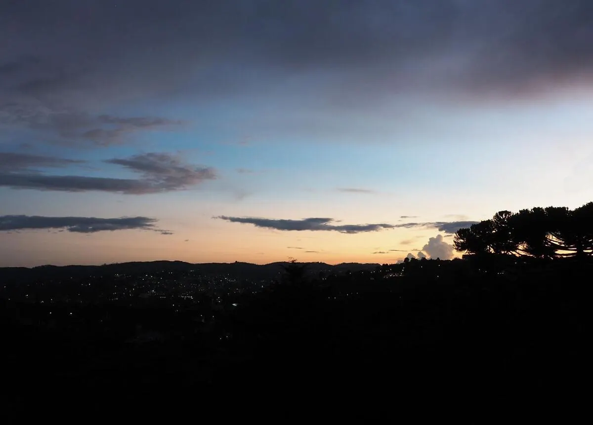 Apartamento Duplex Com Linda Vista! Campos do Jordão